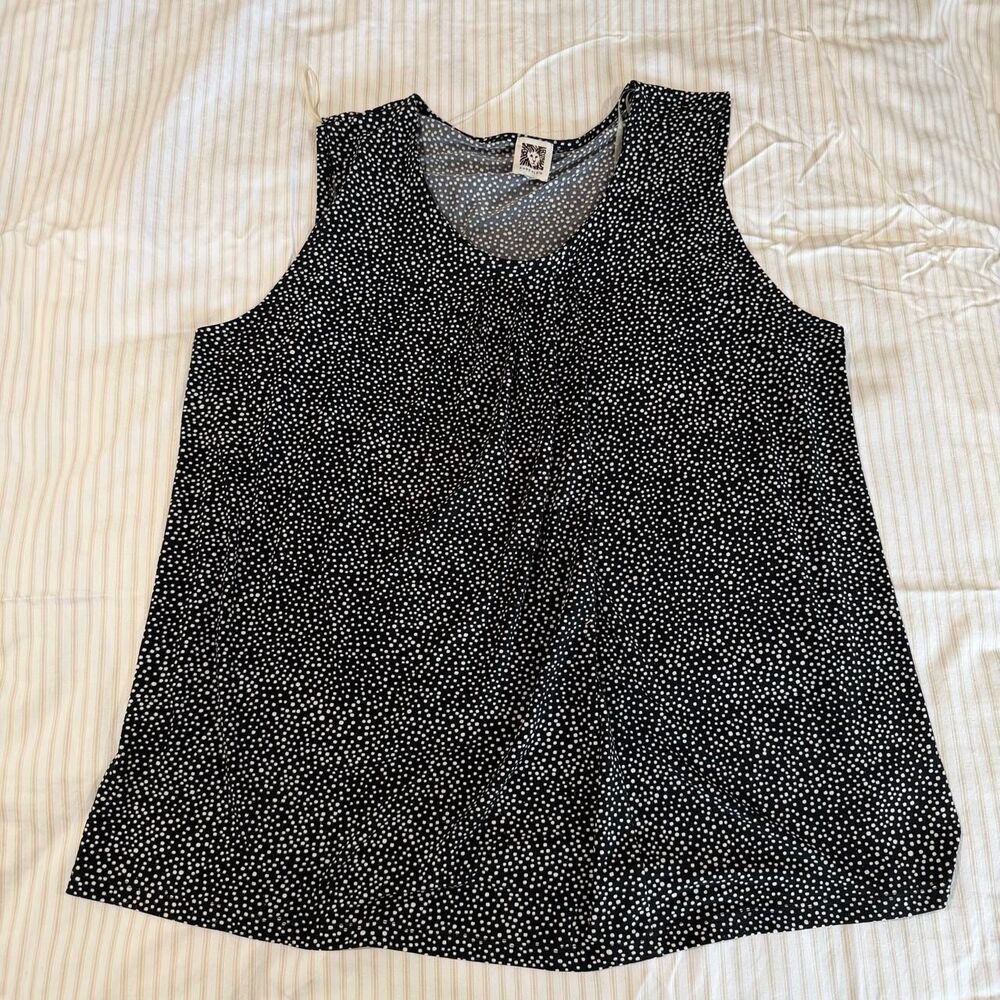 business casual preppy Anne Klein black & white polka dot tank top blouse shirt